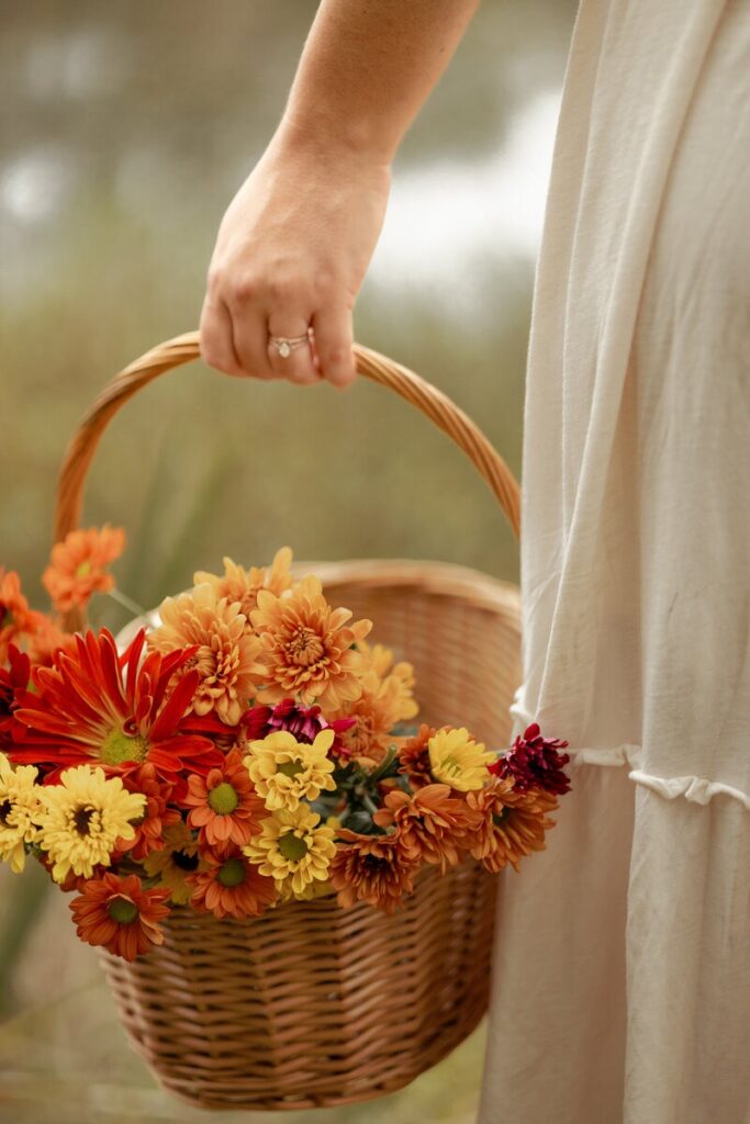 fall couples picnic photography